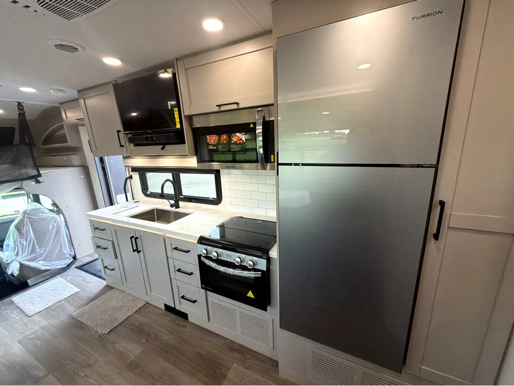 2027 JAYCO GREYHAWK 29MV - Image 11