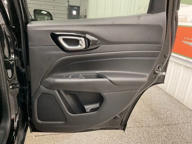 2026 Jeep Compass Latitude Altitude 4x4 - Image 35