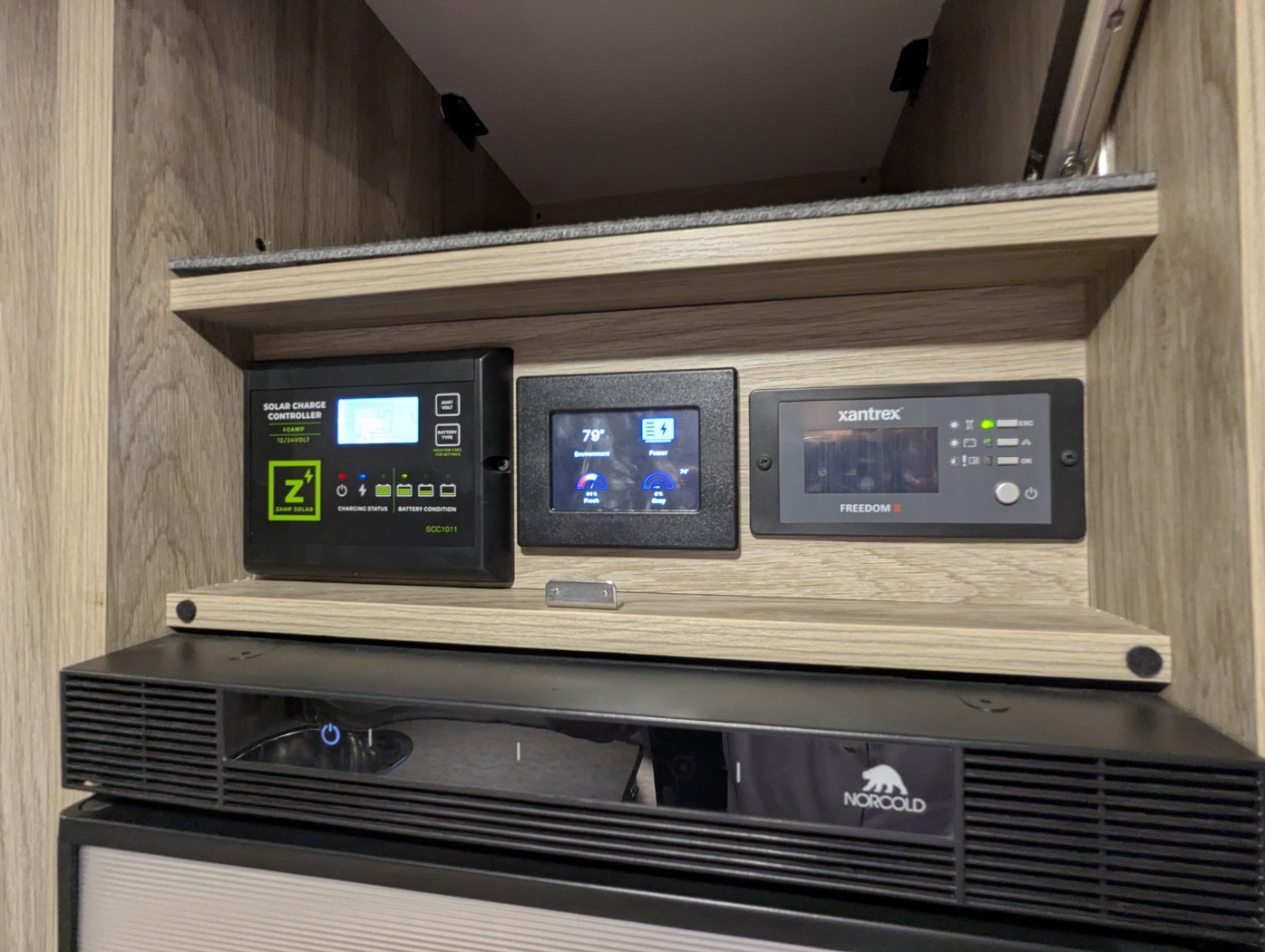 2027 Winnebago EKKO Sprinter 23B – Pop Top AWD - Image 33