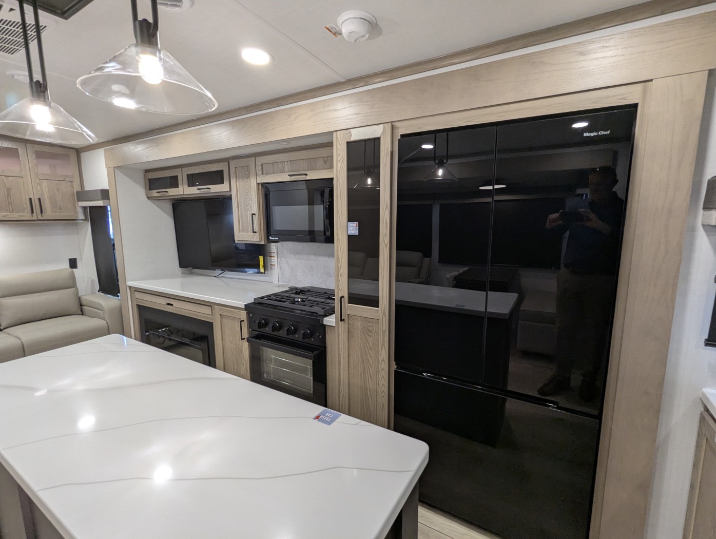 2026 Forest River Rockwood Signature 8339FK - Image 16