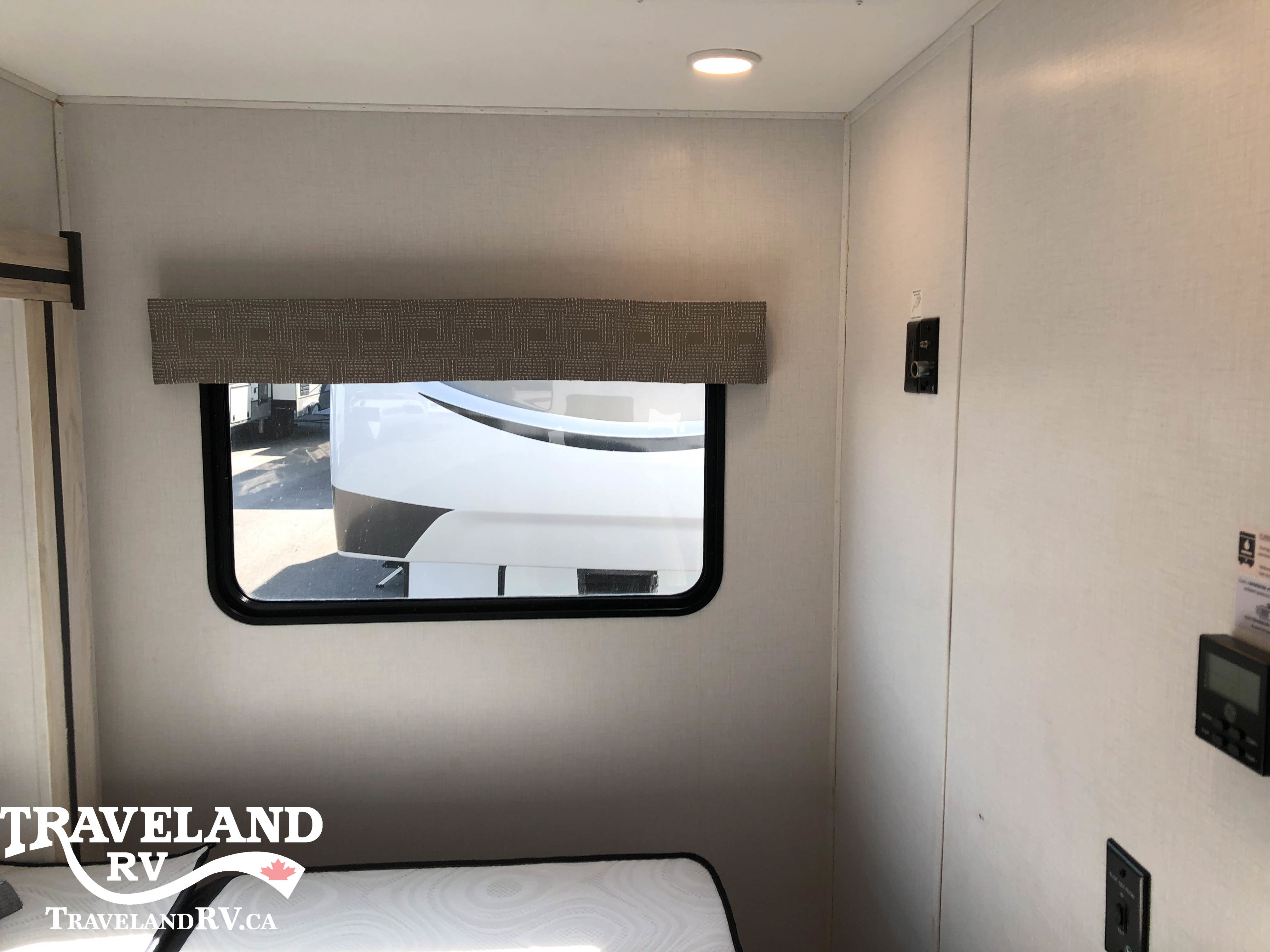 2024 Forest River SUNSEEKER 2550LE - Image 19