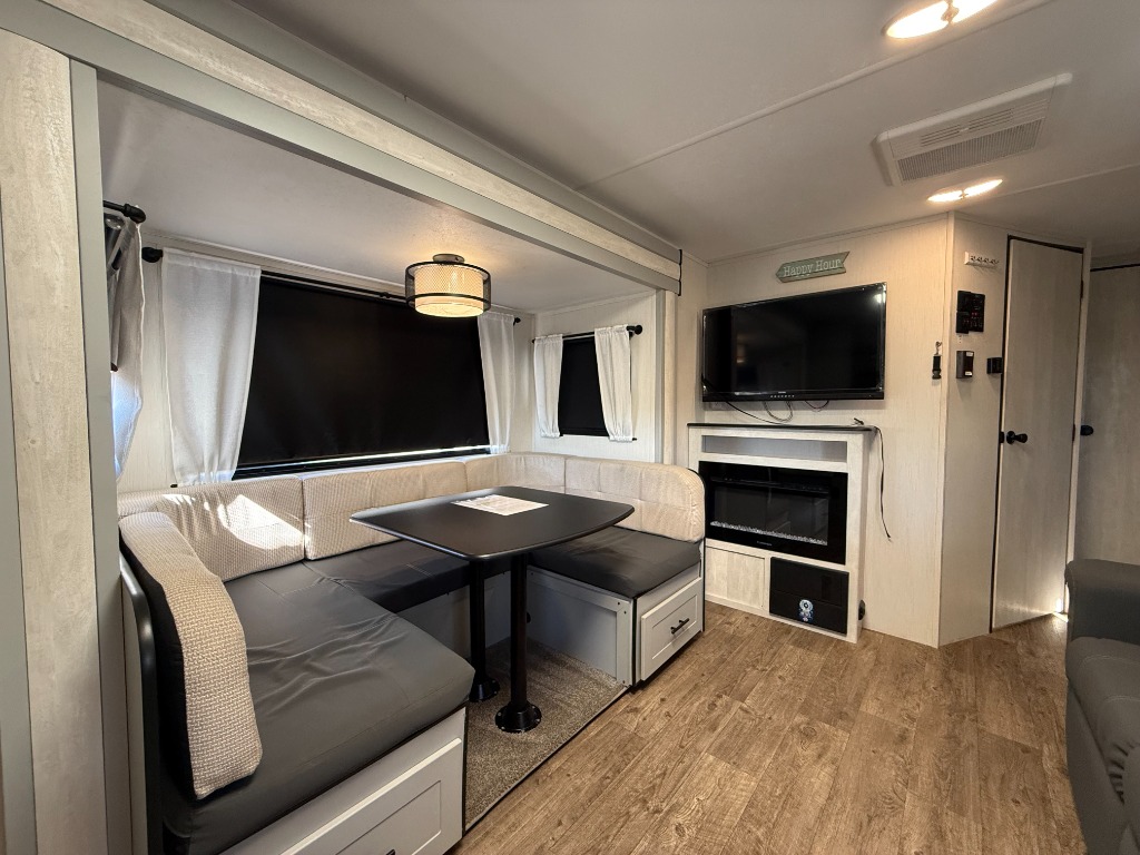 2023 Vibe 25RK - Image 18