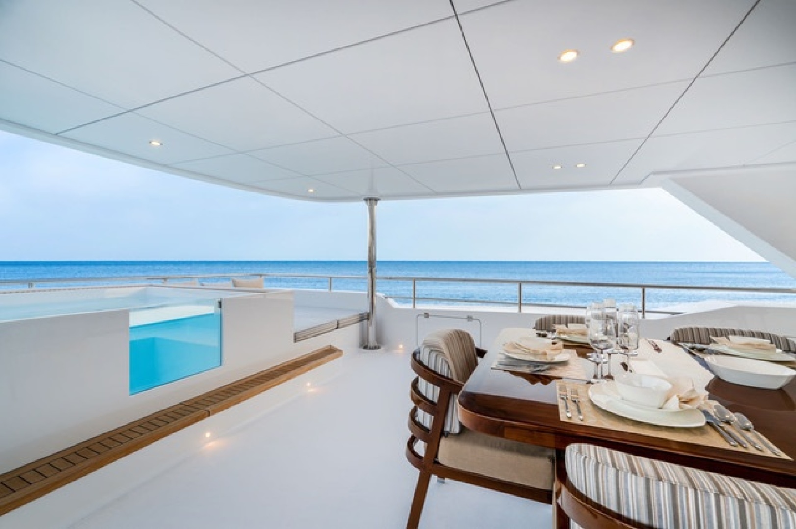 2026 Hargrave E Series - Image 36