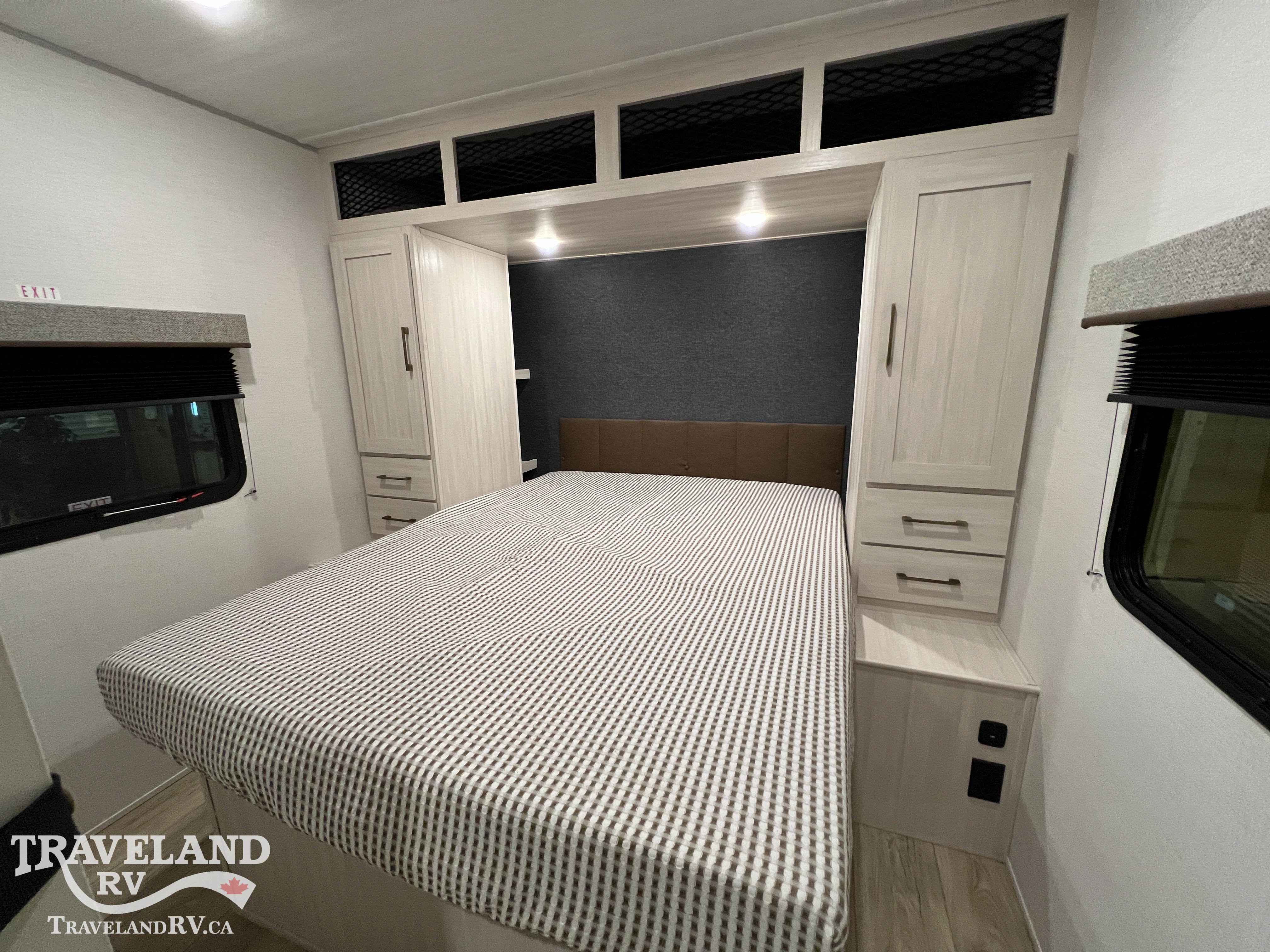 2026 Forest River Surveyor Legend X 27CAMP - Image 26