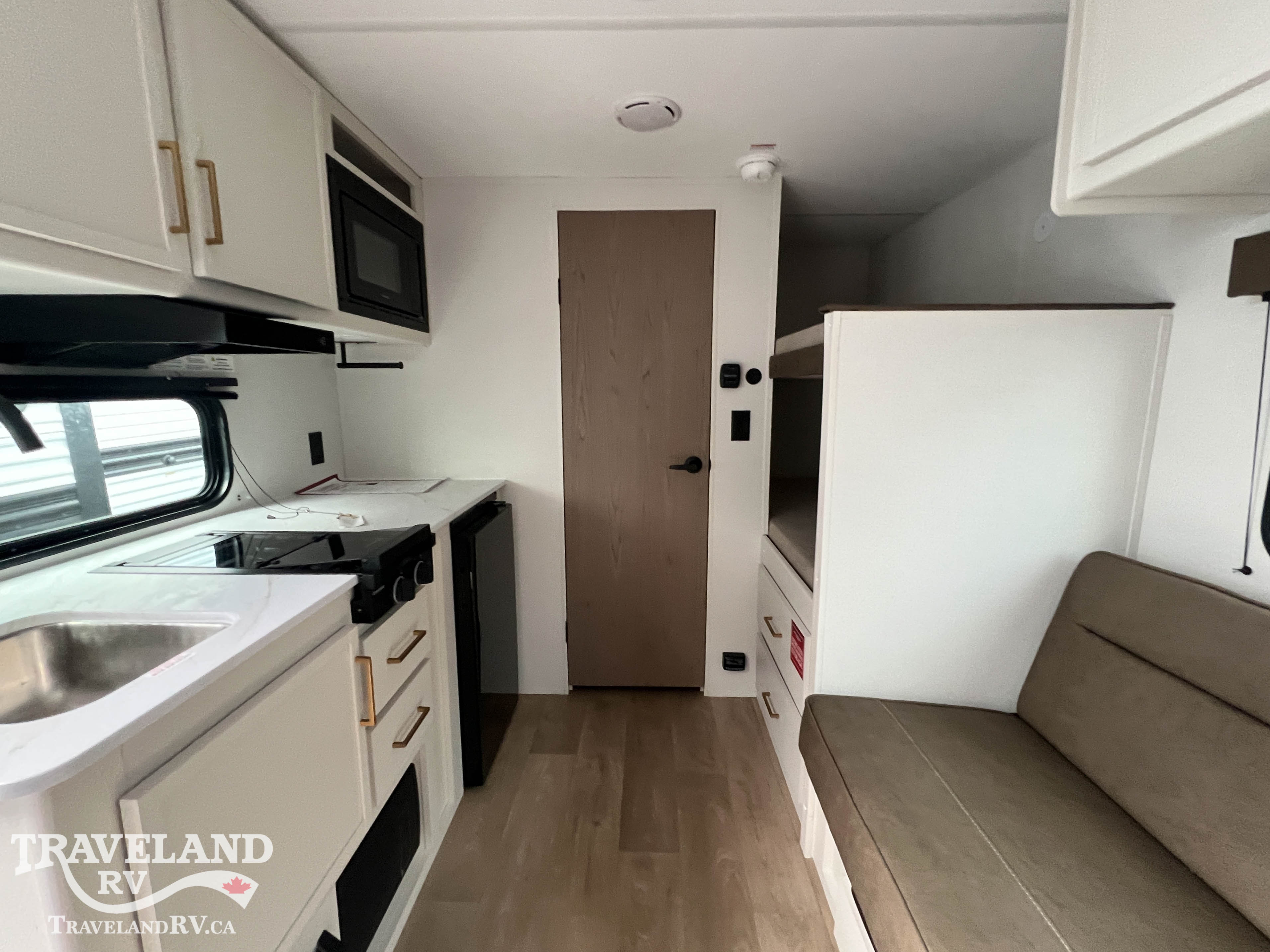 2026 Grand Design Transcend ONE 151BH - Image 7