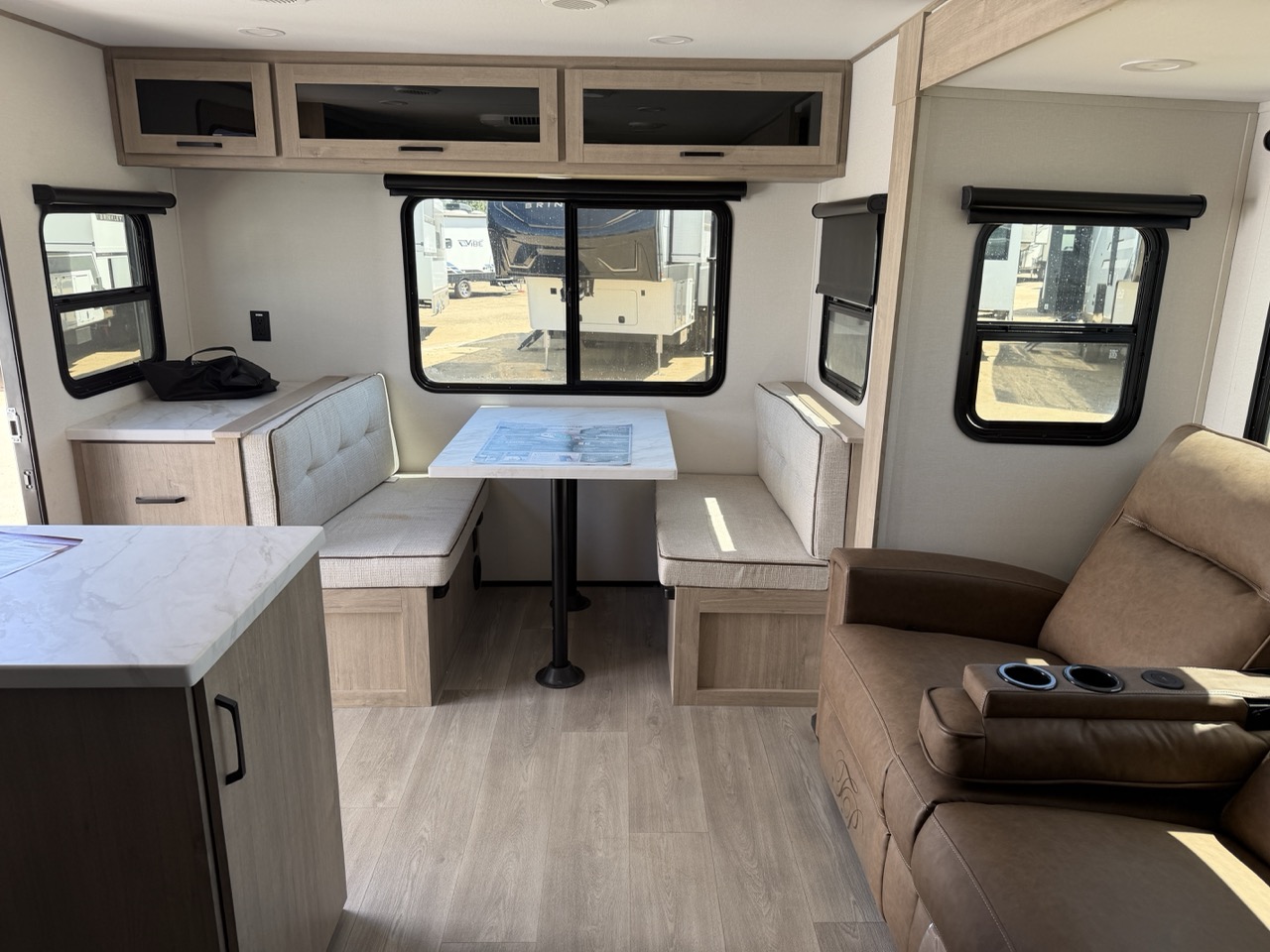 2026 Grand Design Imagine XLS 25RLE - Image 19