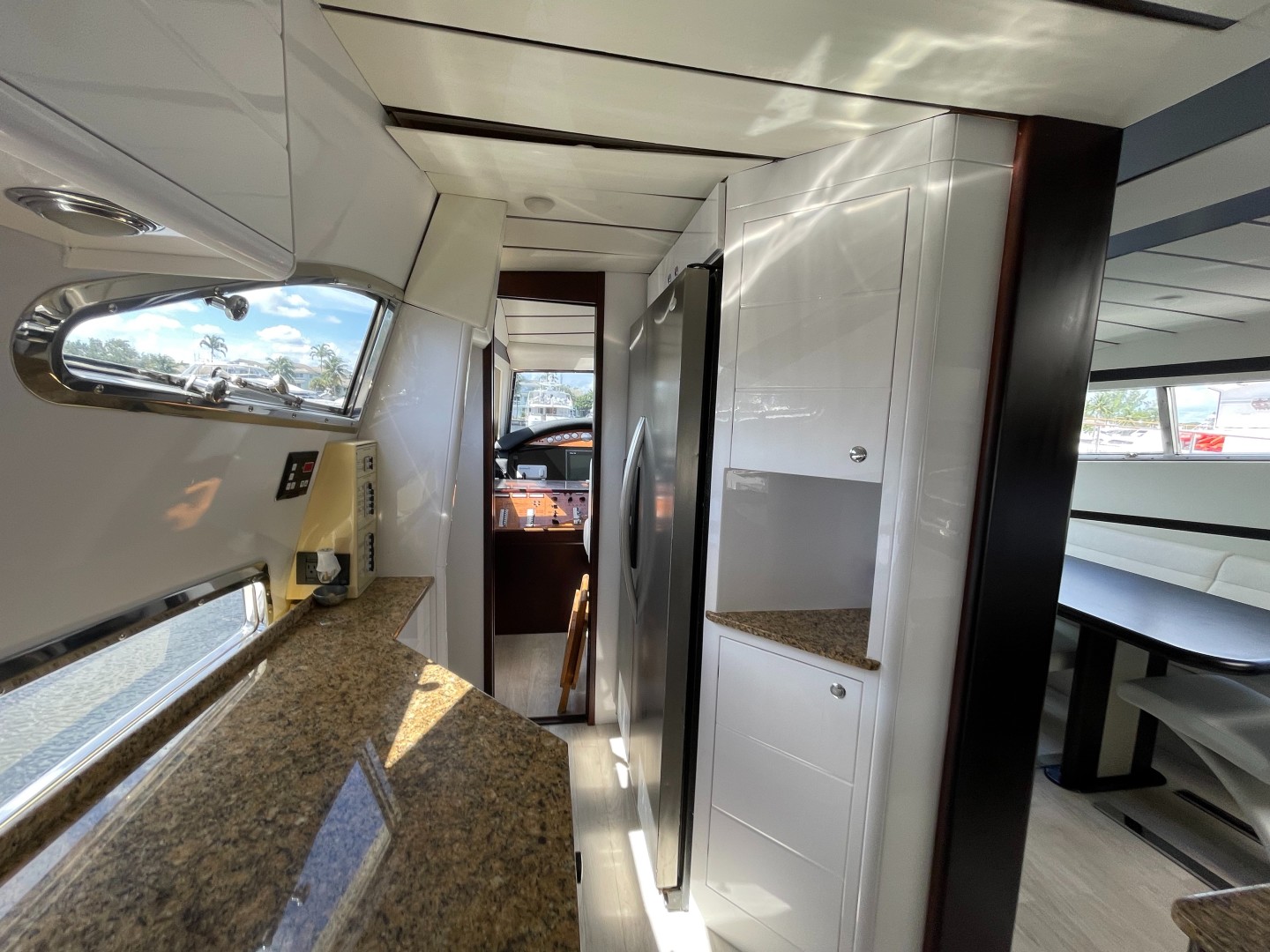2001 Ferretti Yachts 680 - Image 17