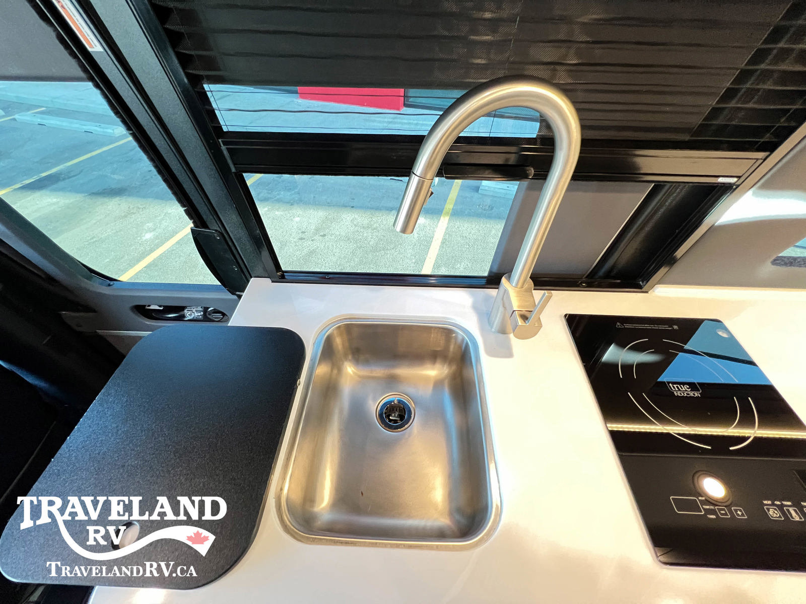 2023 AIRSTREAM INTERSTATE 24GT E-1 PKG - Image 10