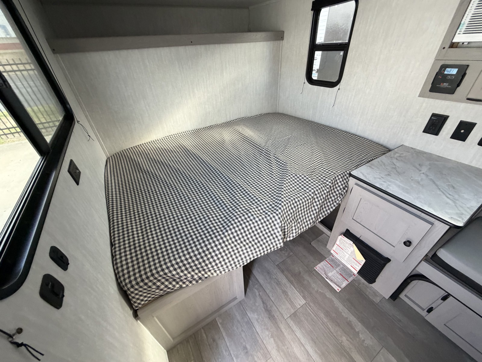 2025 COACHMEN VIKING 12000ROK - Image 19