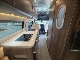 2027 AIRSTREAM INTERSTATE 24GL - Image 25