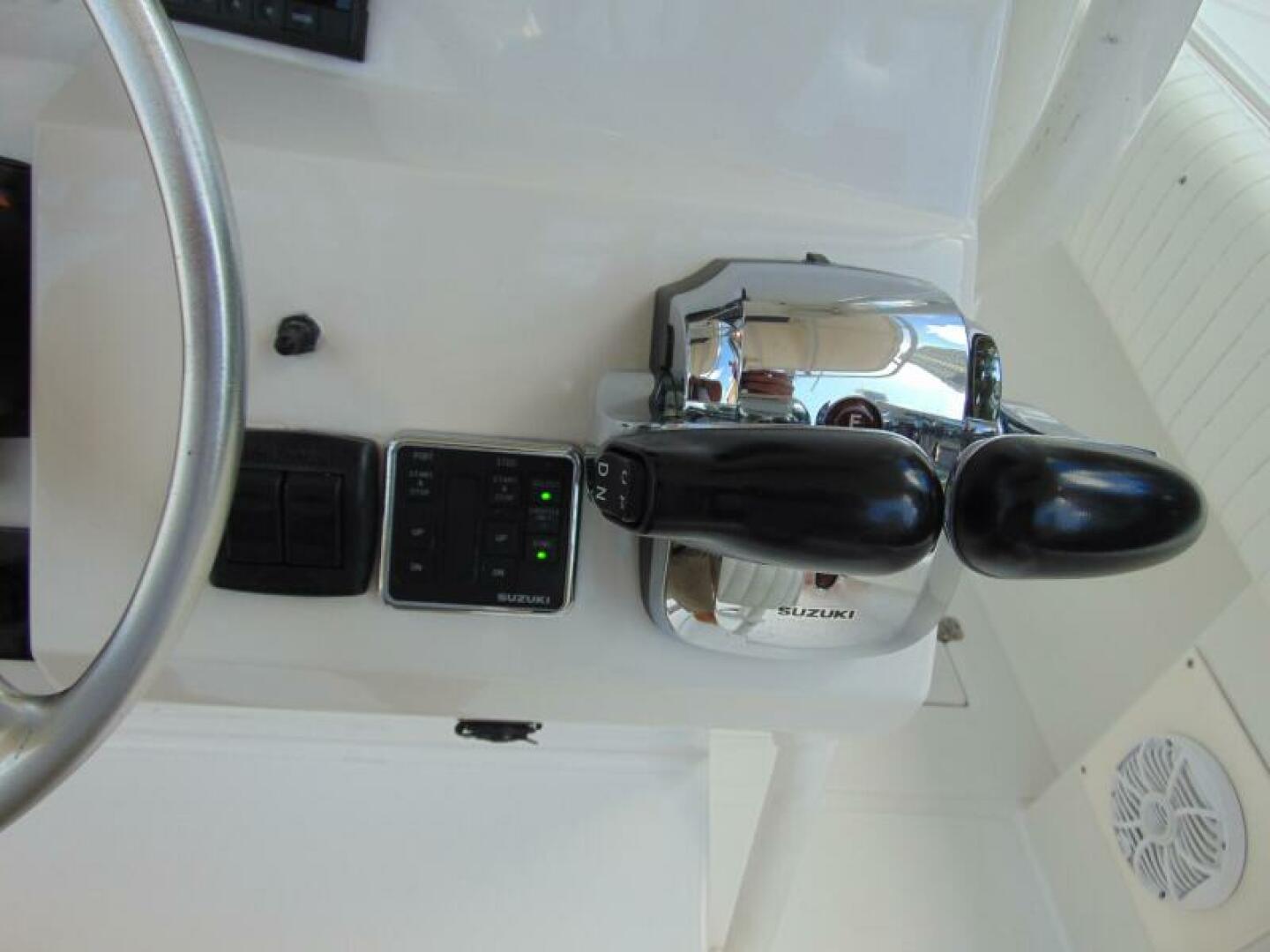 2002 Jupiter 27 Open - Image 15