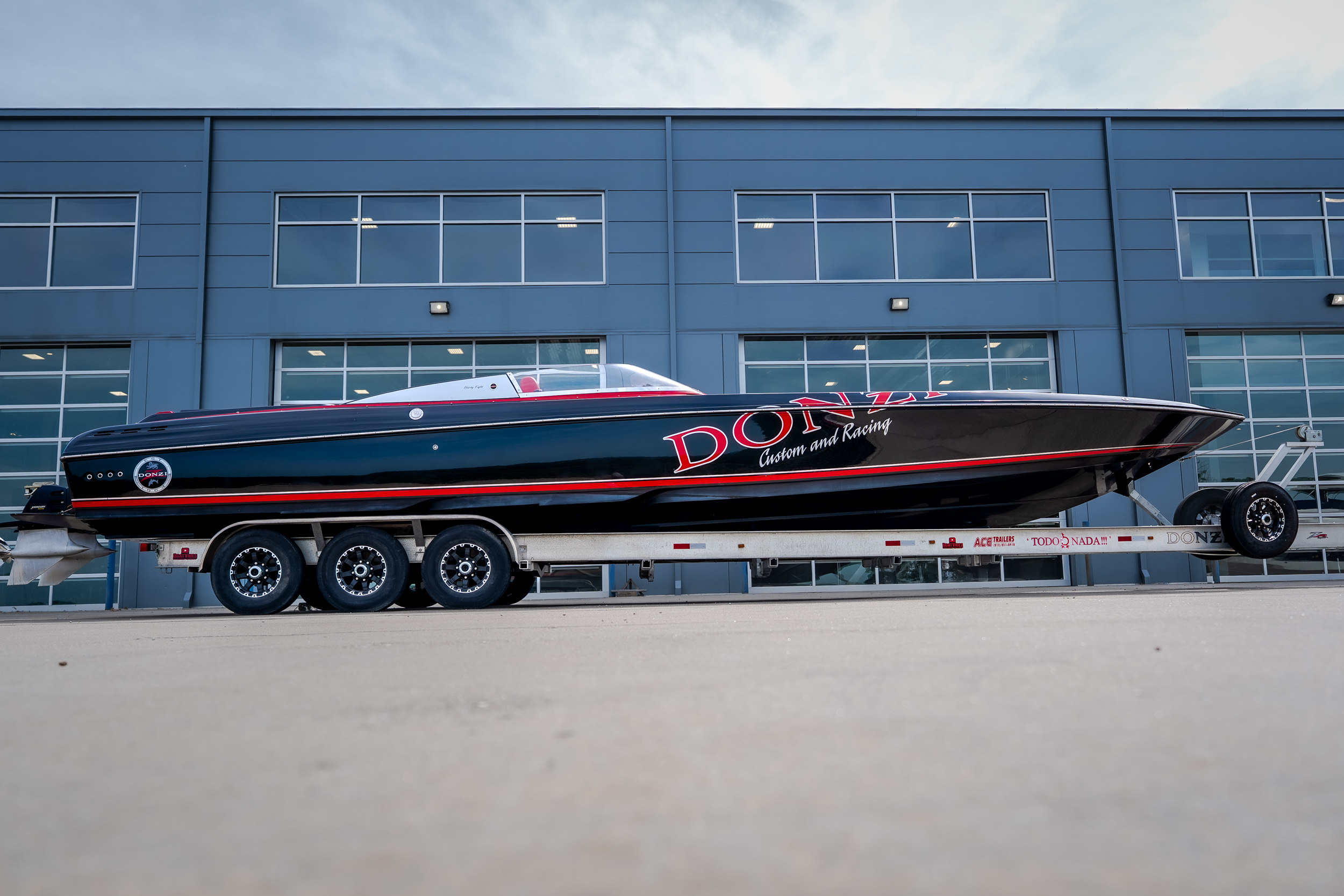2009 Donzi 38 ZRC - Image 1