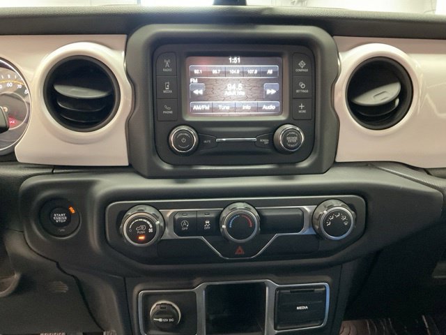 2018 Jeep Wrangler Utility 4D Unlimited Sport 4WD V6 - Image 16