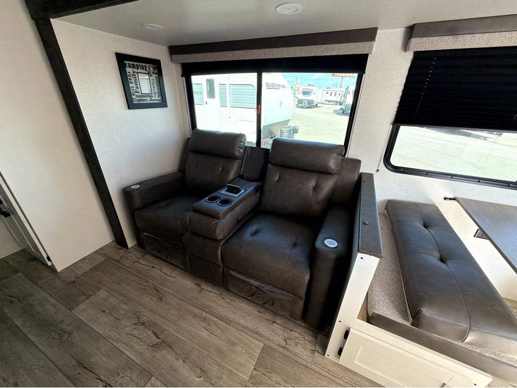 2026 VENTURE RV SIENNA 281VQB - Image 19