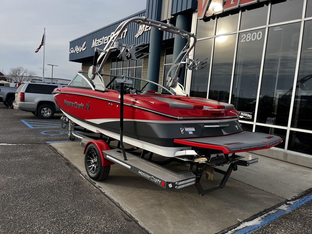 2016 MasterCraft X2 - Image 12