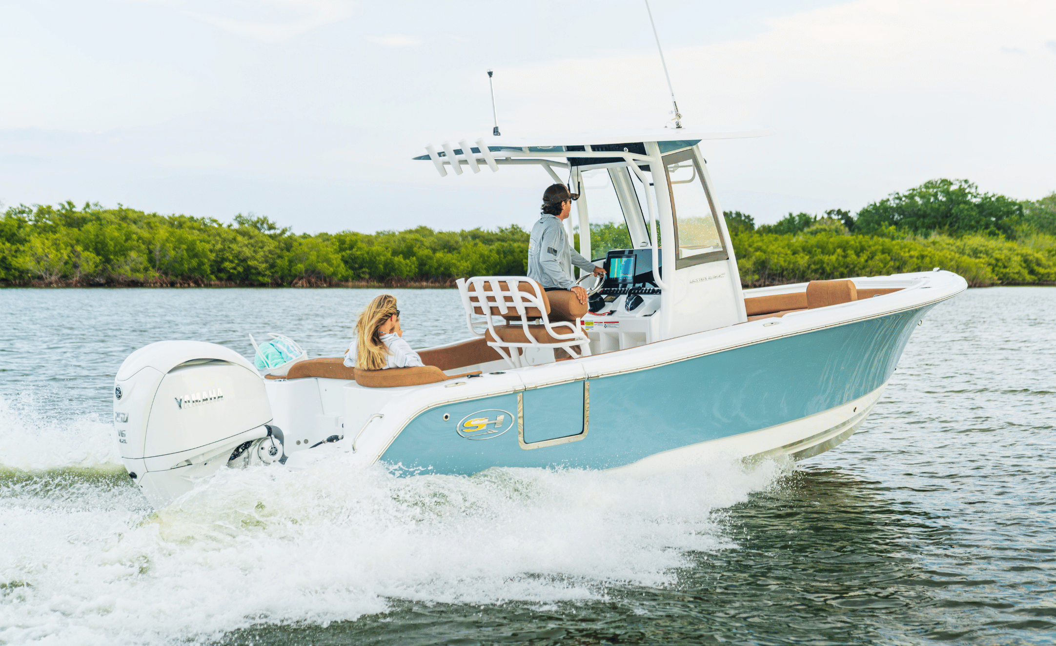 2027 SEA HUNT ULTRA 235SE - Image 3