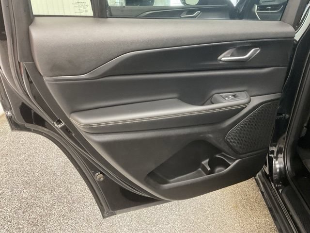 2023 Jeep Grand Cherokee L Utility 4D Altitude 4WD - Image 26