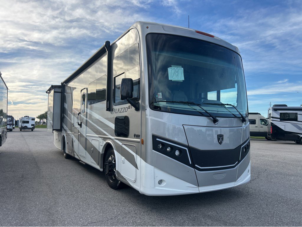 2026 THOR MOTOR COACH PALAZZO 33.5 - Image 1