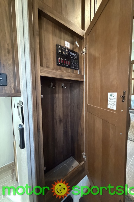 2019 Forest River Palomino 297RKW - Image 22