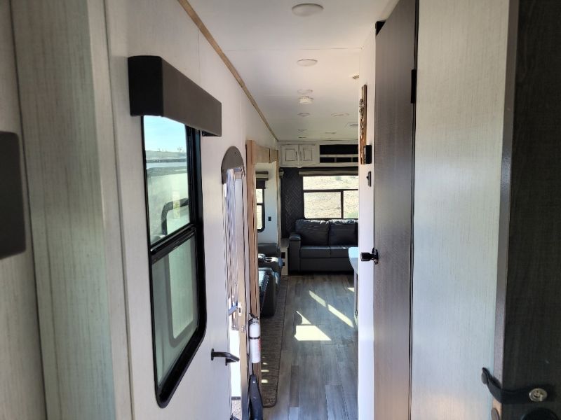 2023 Heartland Bighorn Traveler BHTR 32 RS - Image 23