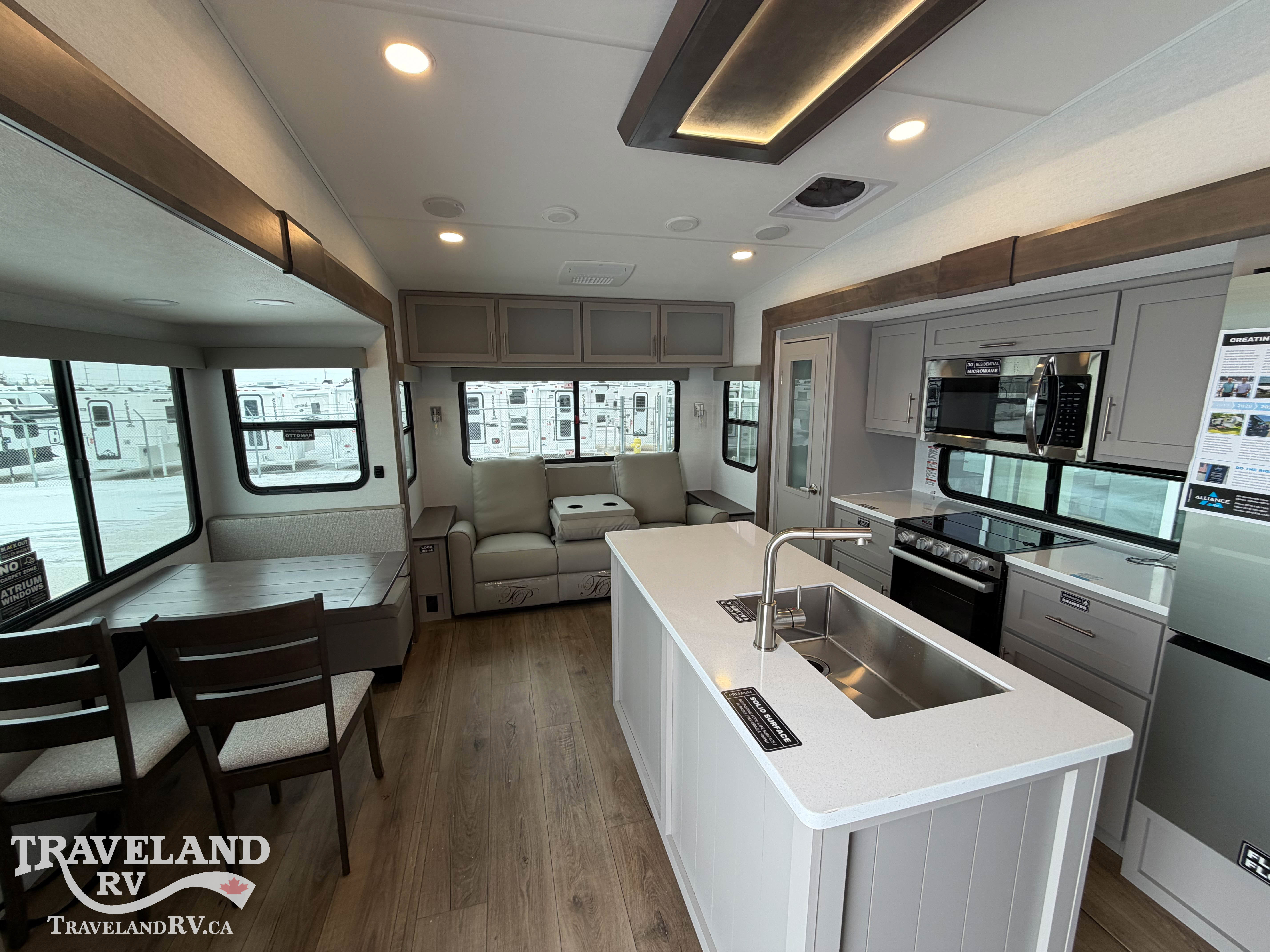 2026 Alliance RV AVENUE 25RL - Image 11