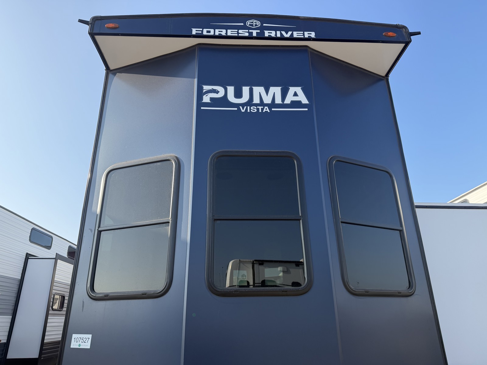 2026 PALOMINO PUMA 420LFT - Image 2