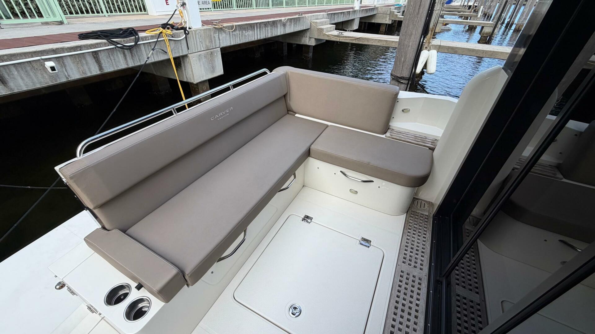 2019 Carver C34 - Image 29