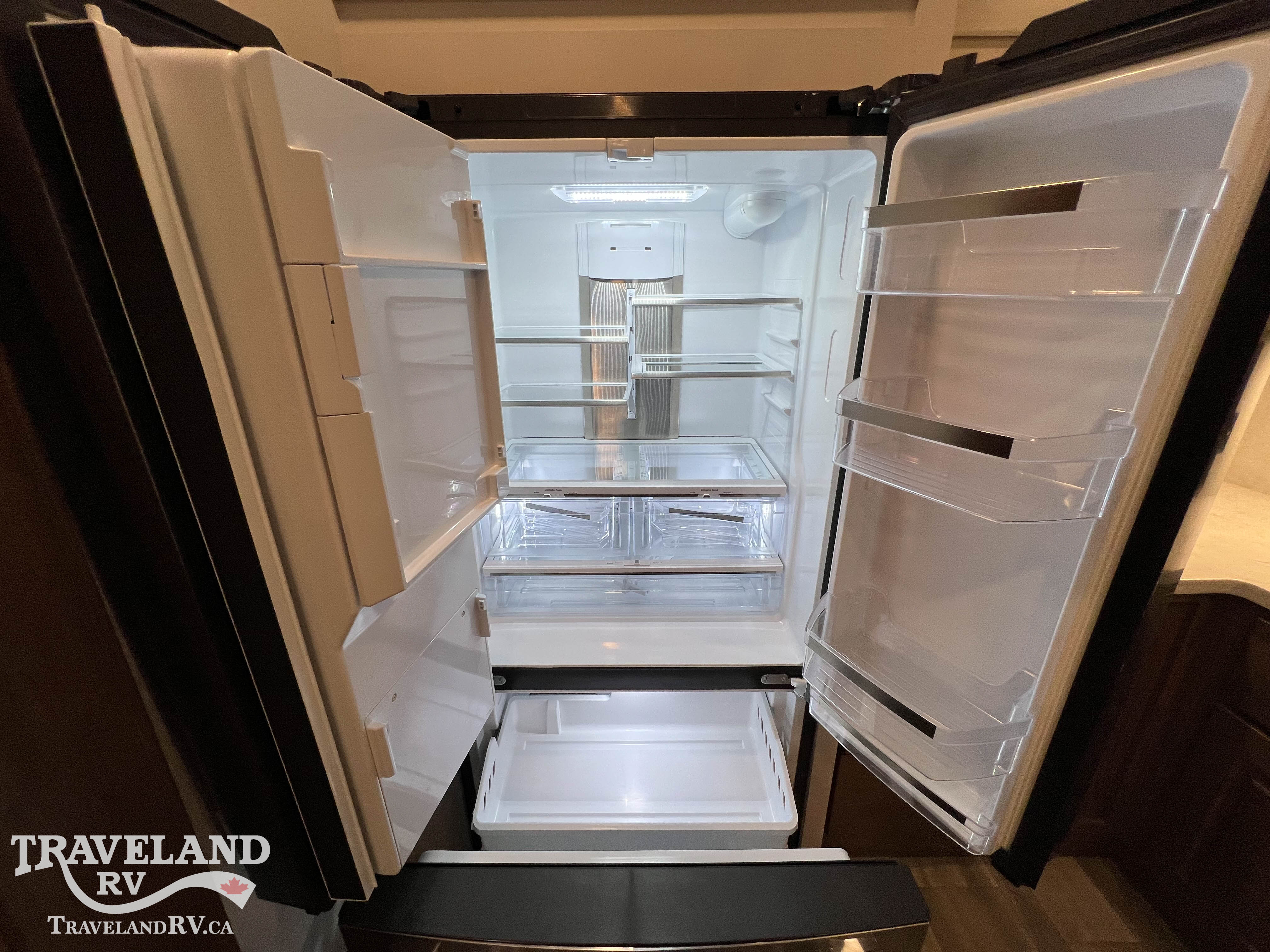 2023 Alliance RV Paradigm 382RK - Image 23