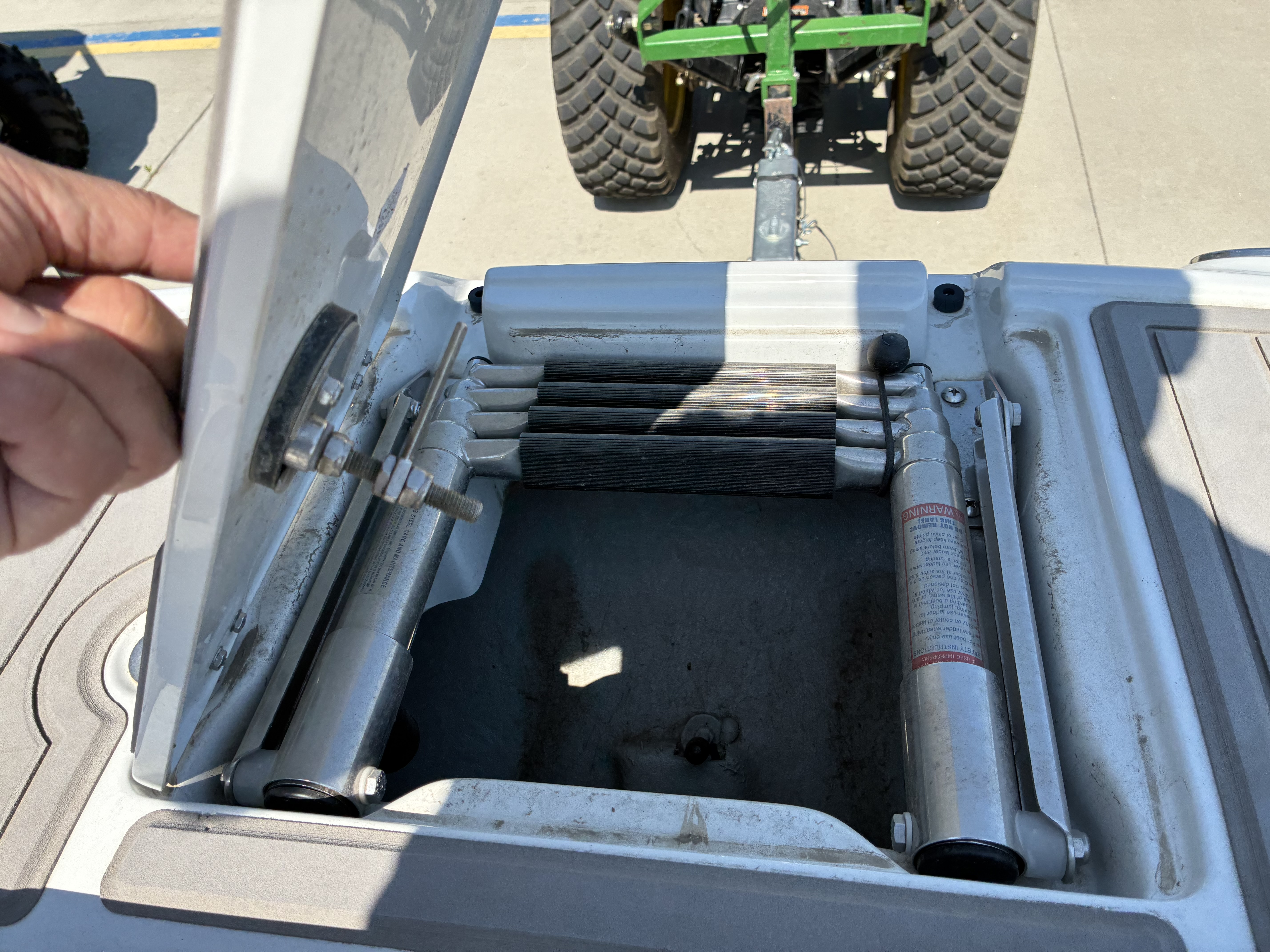2021 Crownline E 205 XS - Image 23