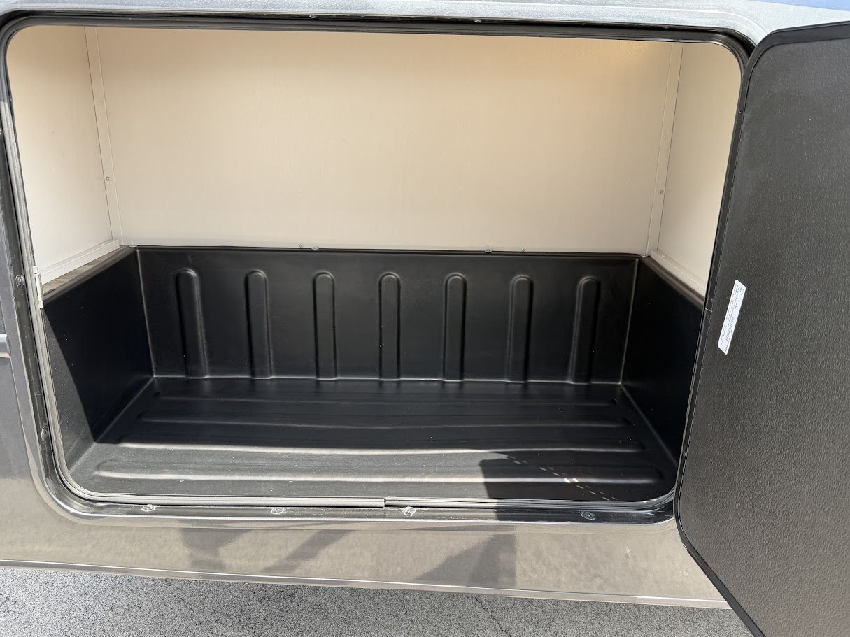 2027 JAYCO GREYHAWK 29MV - Image 6