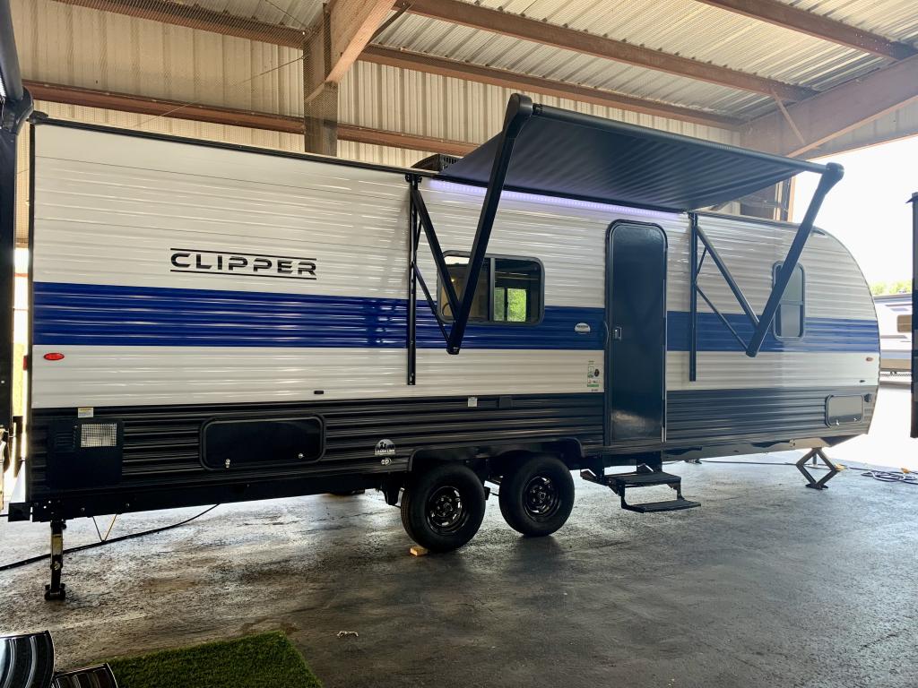 2025 COACHMEN 26BH - Image 1