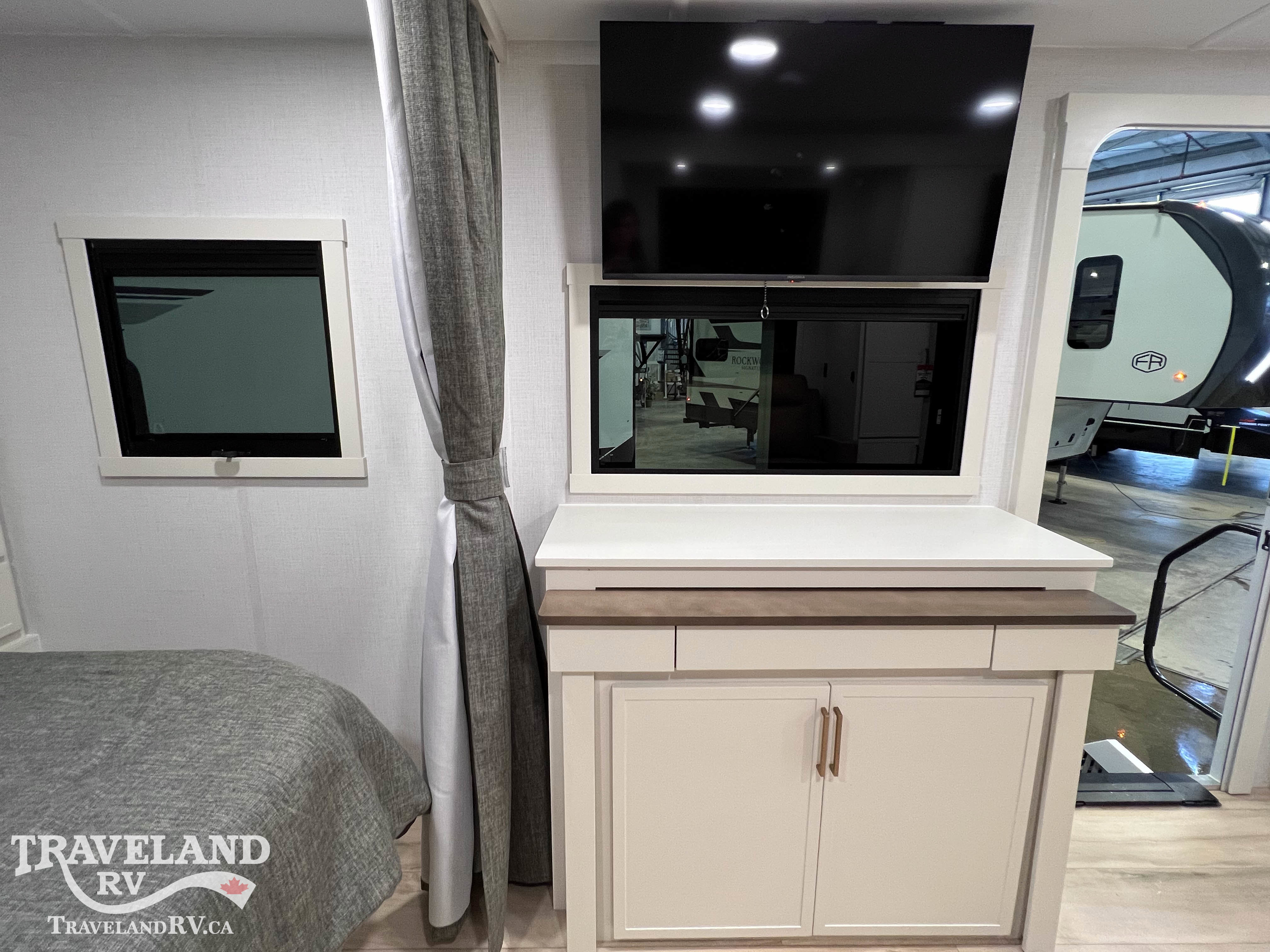 2026 Brinkley RV Model Ix 23x - Image 9