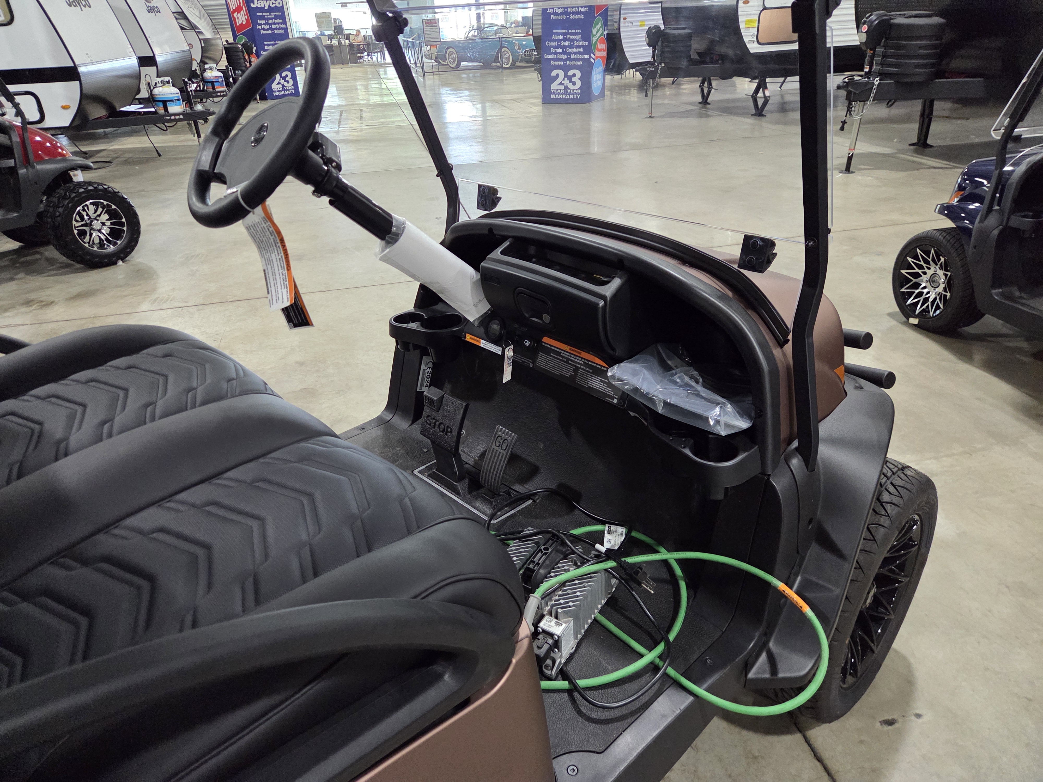 2024 Club Car Special Edition Onward Sunrise Lithium Ion XR - Image 6
