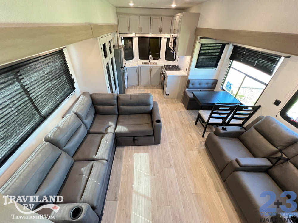 2027 Jayco Jay Flight Bungalow 404LOFT - Image 11