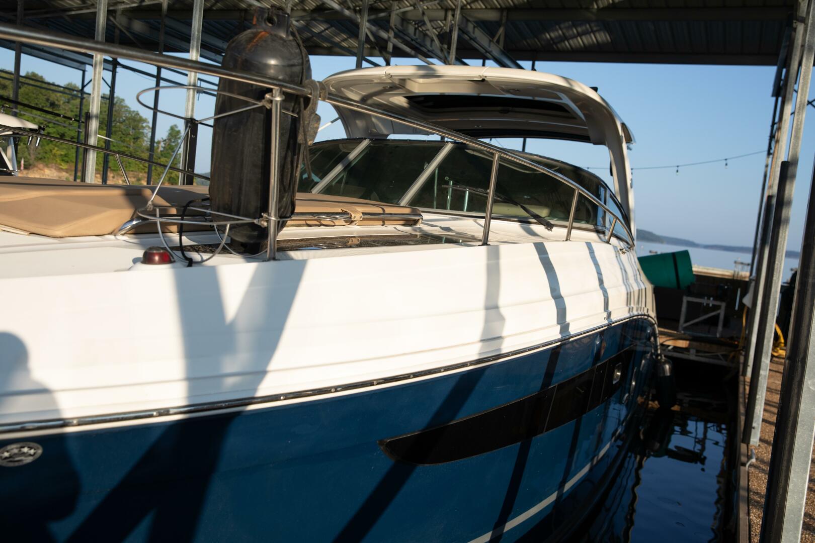 2016 Sea Ray Sundancer 350 - Image 19