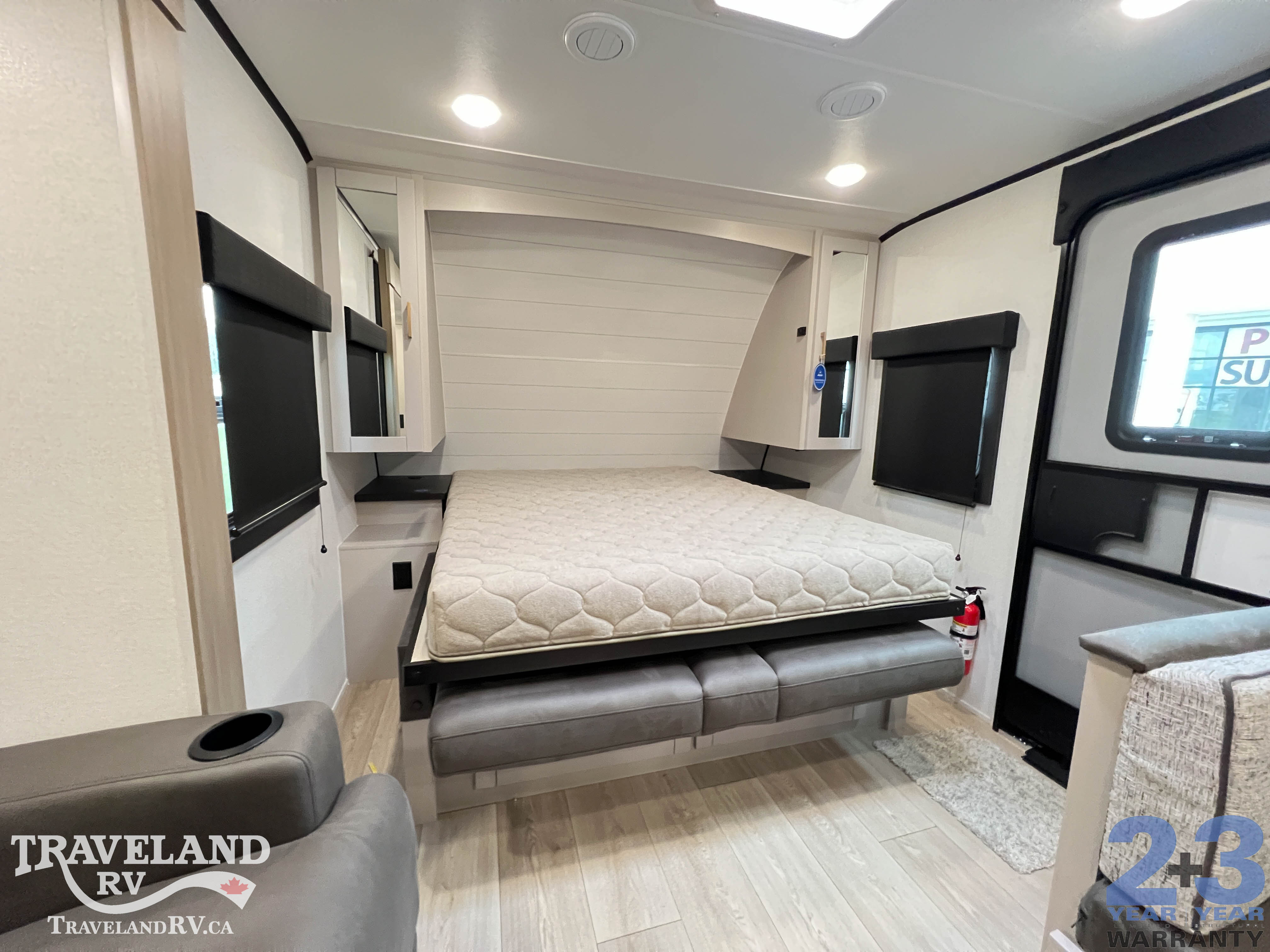 2027 Jayco Jay Feather 21MML - Image 13