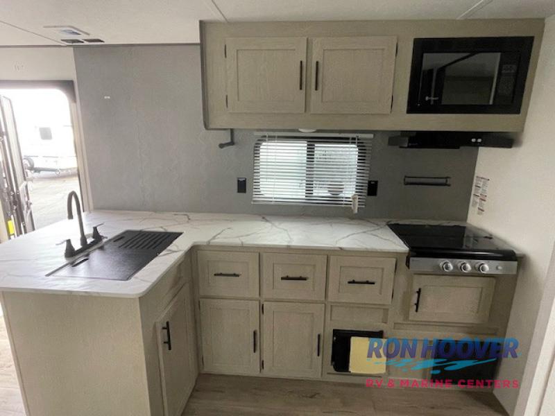 2026 COACHMEN 5260RBS - Image 7