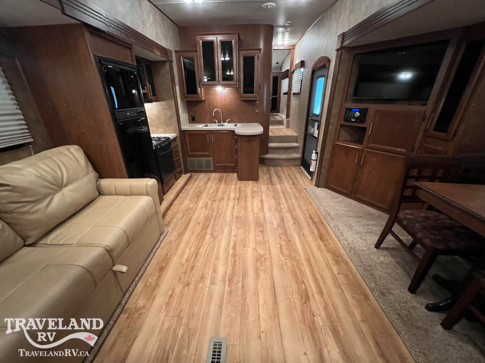 2014 CrossRoads Cruiser Aire CFL29MK - Image 3