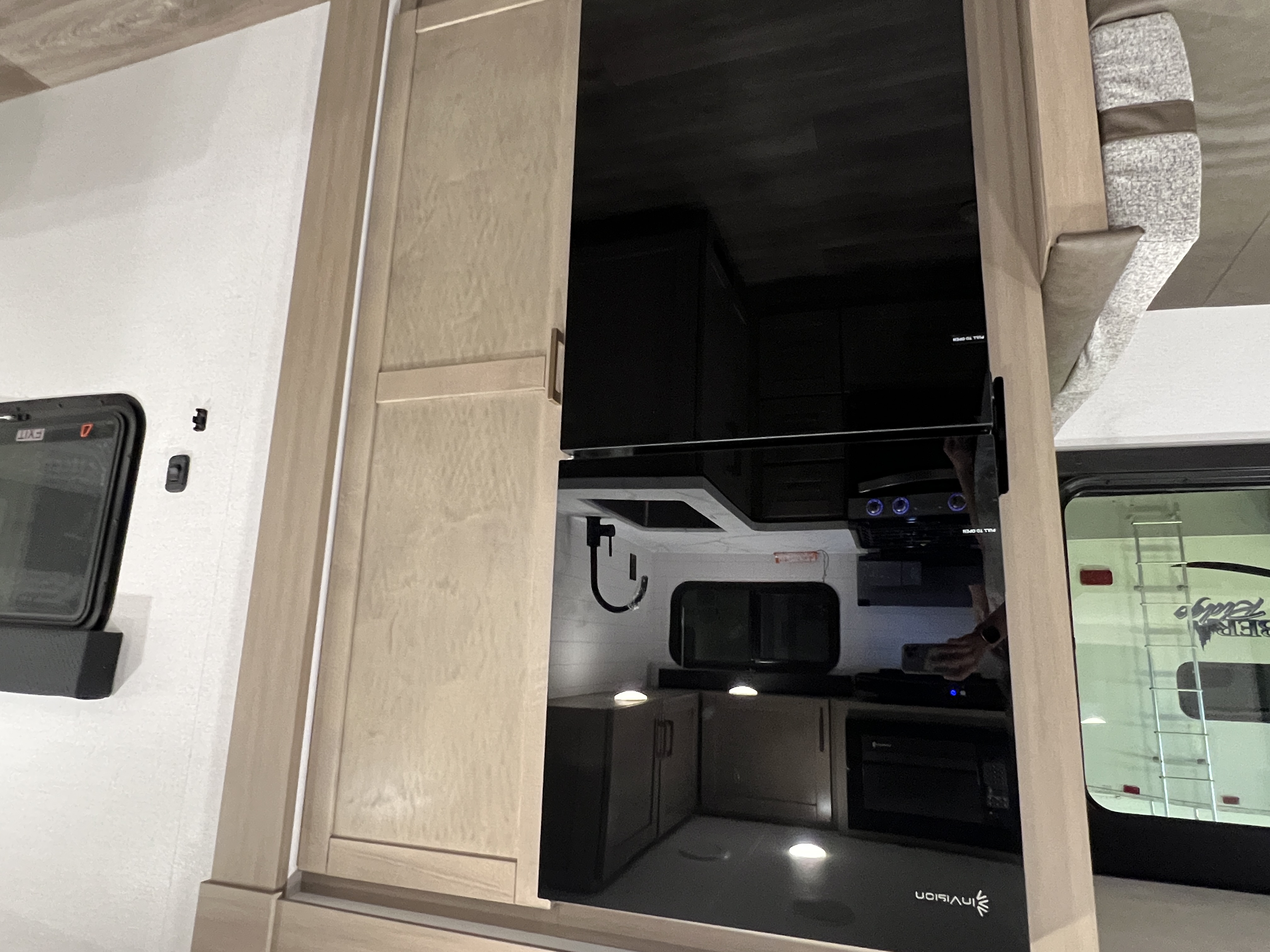 2027 Highland Ridge Open Range Lite 240DBH - Image 23