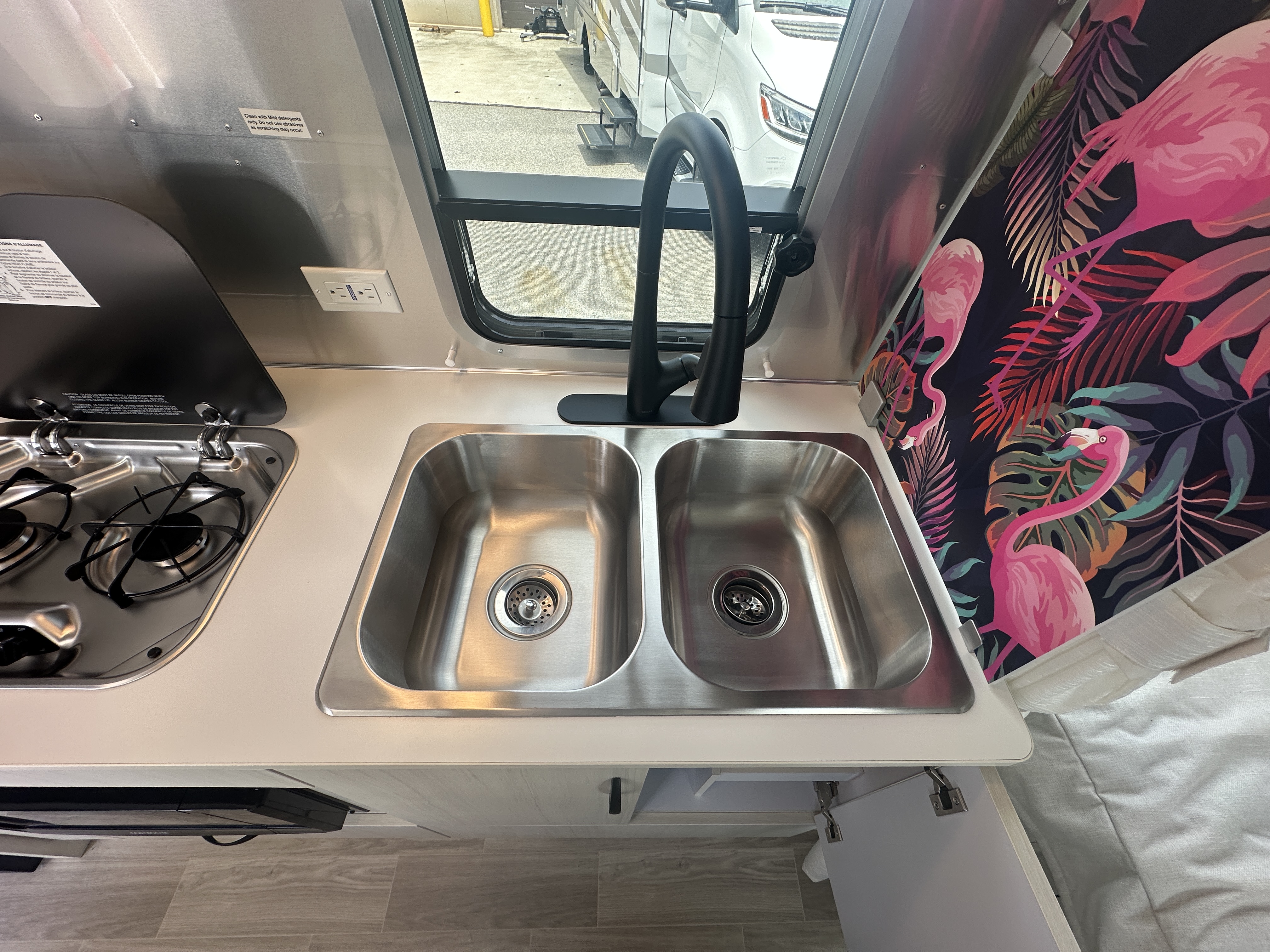 2024 Airstream Bambi 22FB - Image 17