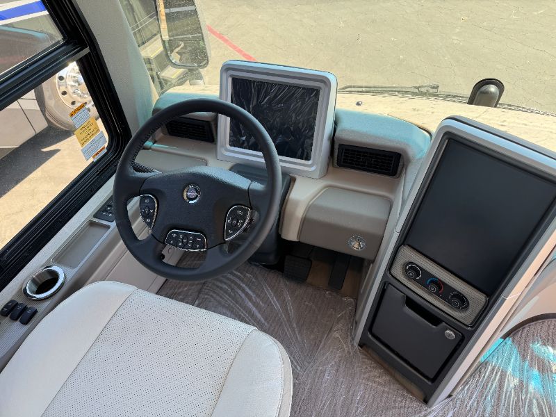 2026 Entegra Coach Aspire 44V - Image 3