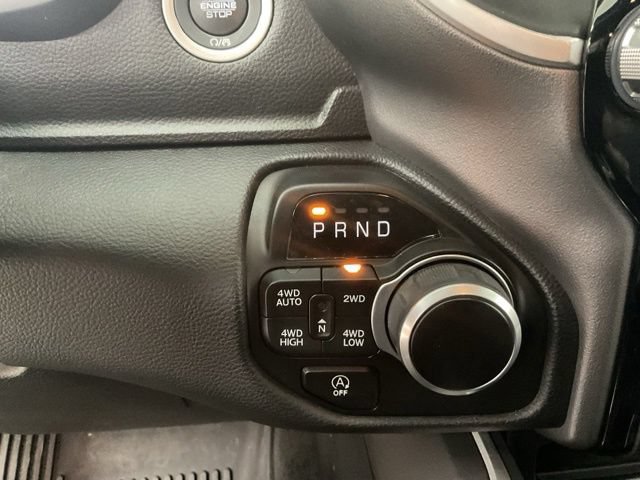 2023 Ram 1500 Pickup Crew Bighorn/LoneStar eTorque 4WD - Image 31