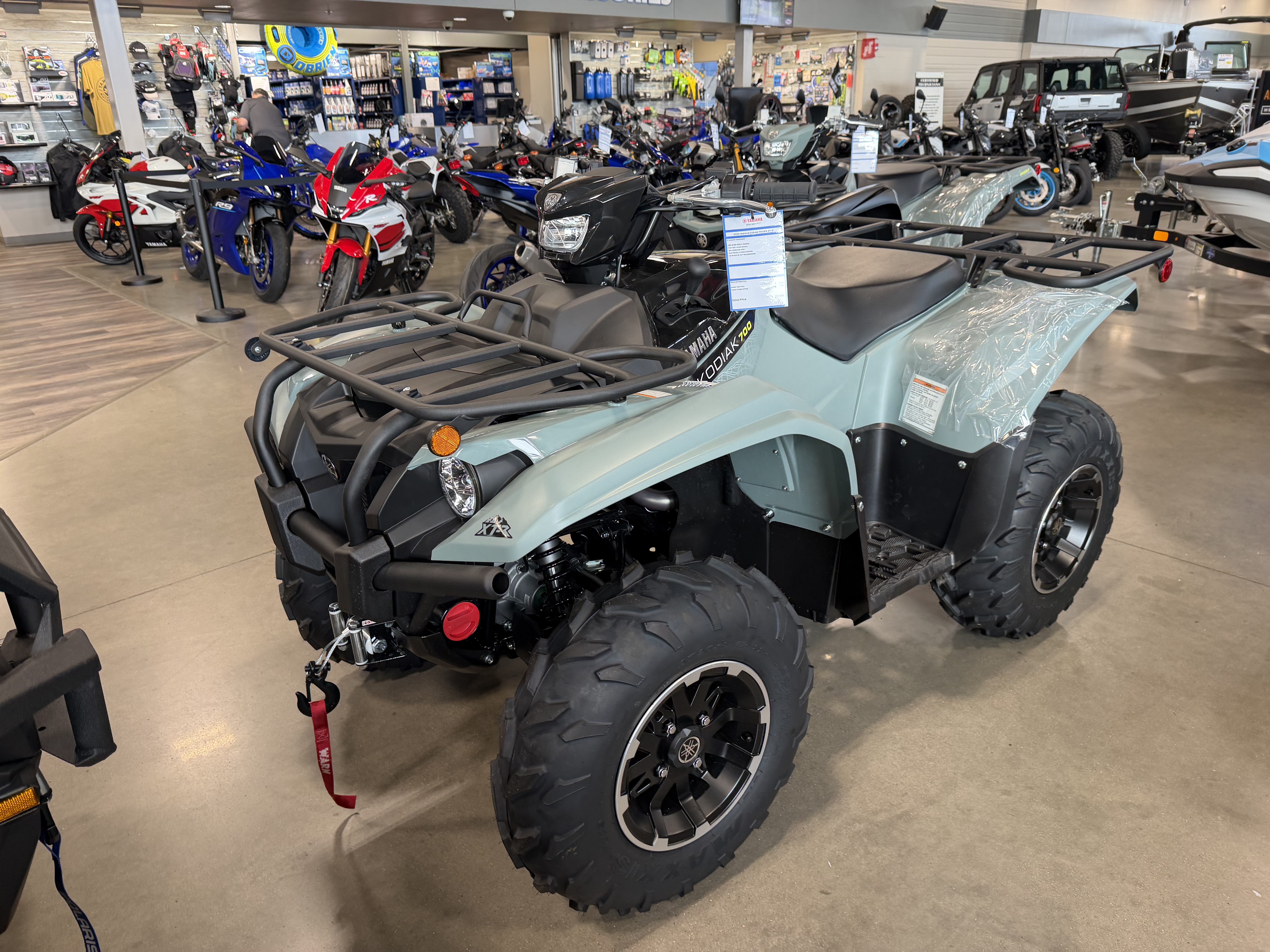 2026 Yamaha Kodiak 700 EPS XT-R - Image 3