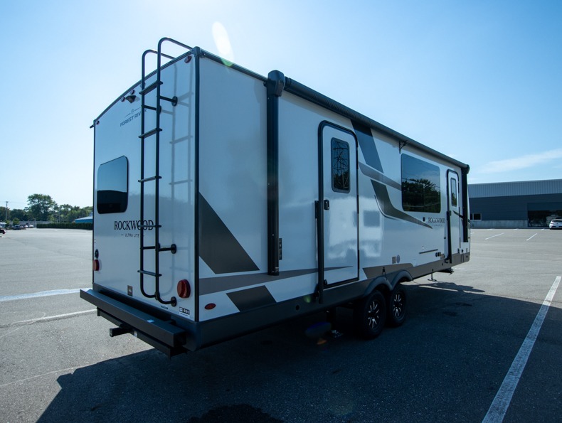 2026 Forest River Rockwood Ultra Lite 2619FK - Image 2