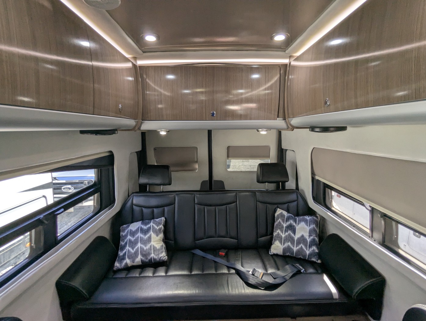 2017 Airstream Interstate Grand Tour EXT - Image 22