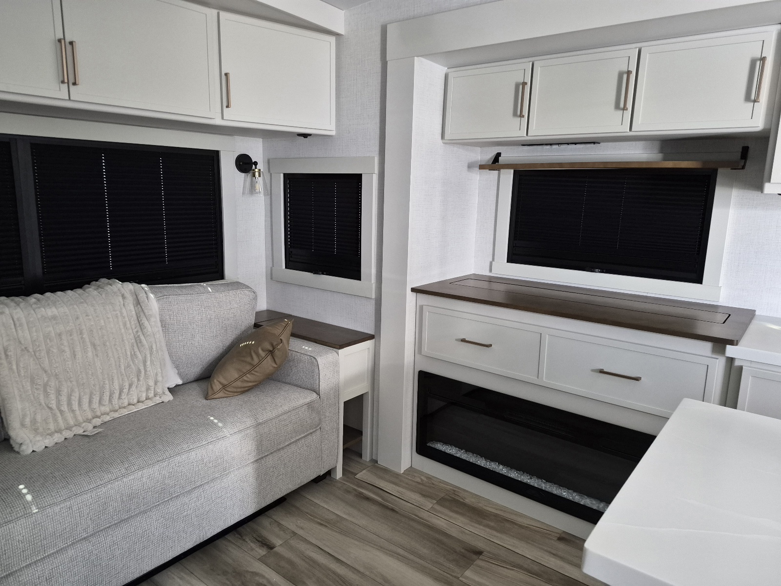 2027 Brinkley RV Model Z 2900 - Image 7
