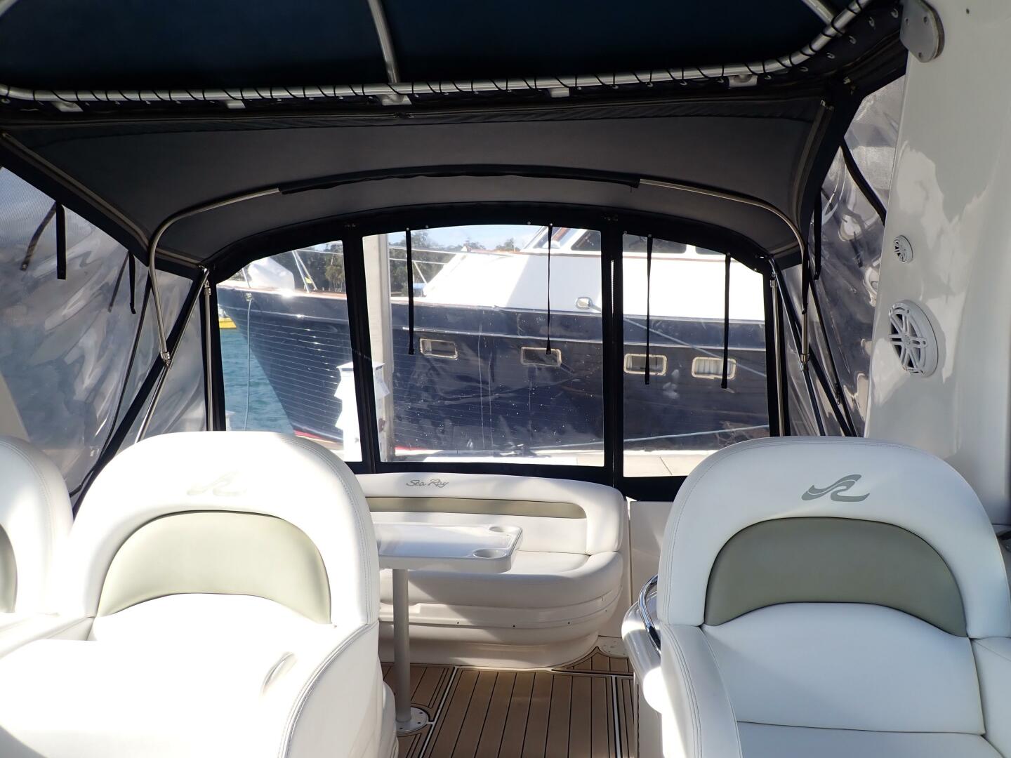 2006 Sea Ray 340 Sundancer - Image 11