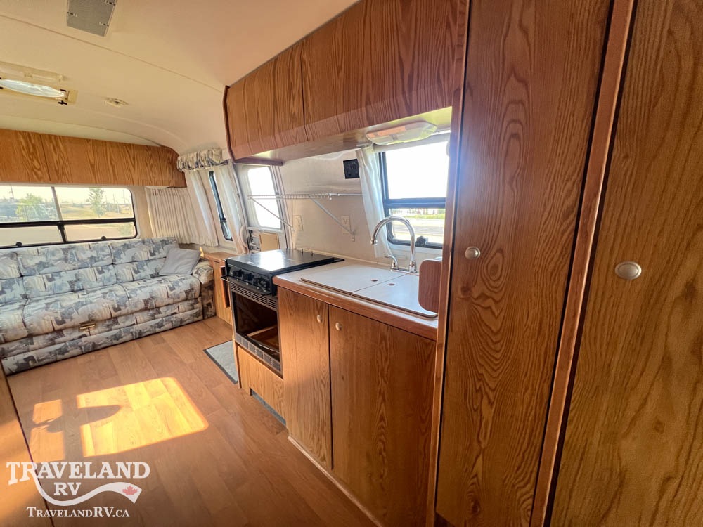 2001 AIRSTREAM SAFARI 25RBT - Image 20