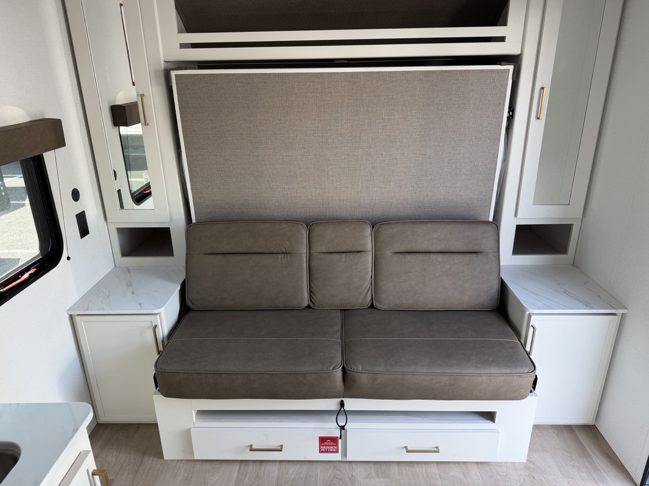 2026 Grand Design Transcend ONE 151RB - Image 18