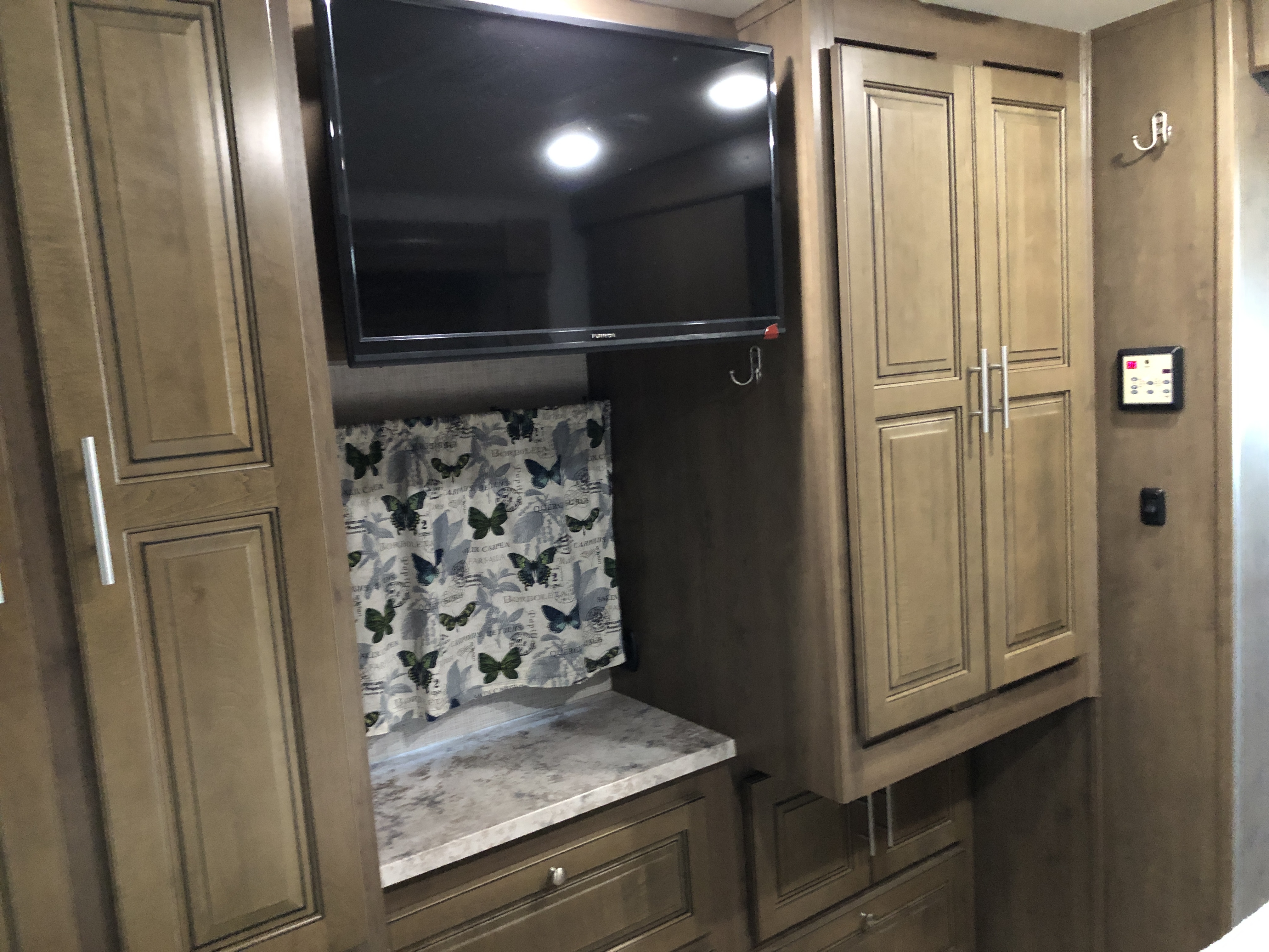 2019 Forest River GEORGETOWN GT5 31R - Image 32